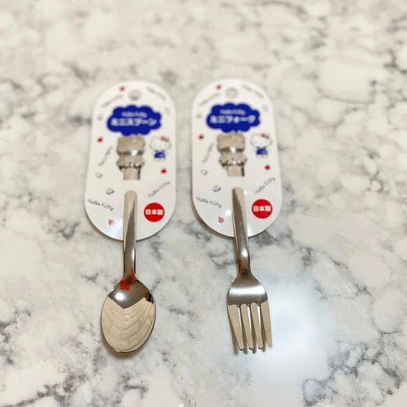 Hello Kitty Fork and Spoon - Picture 4 of 4